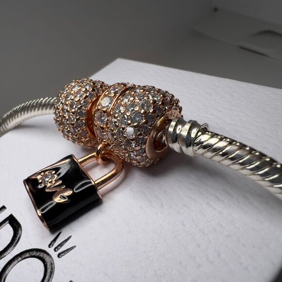 Bundle of 3 Rose Gold Pandora Charms - Picture 2 of 11